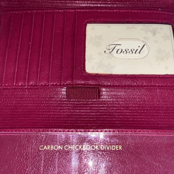 FOSSIL LEATHER WALLET - Picture 5 of 7